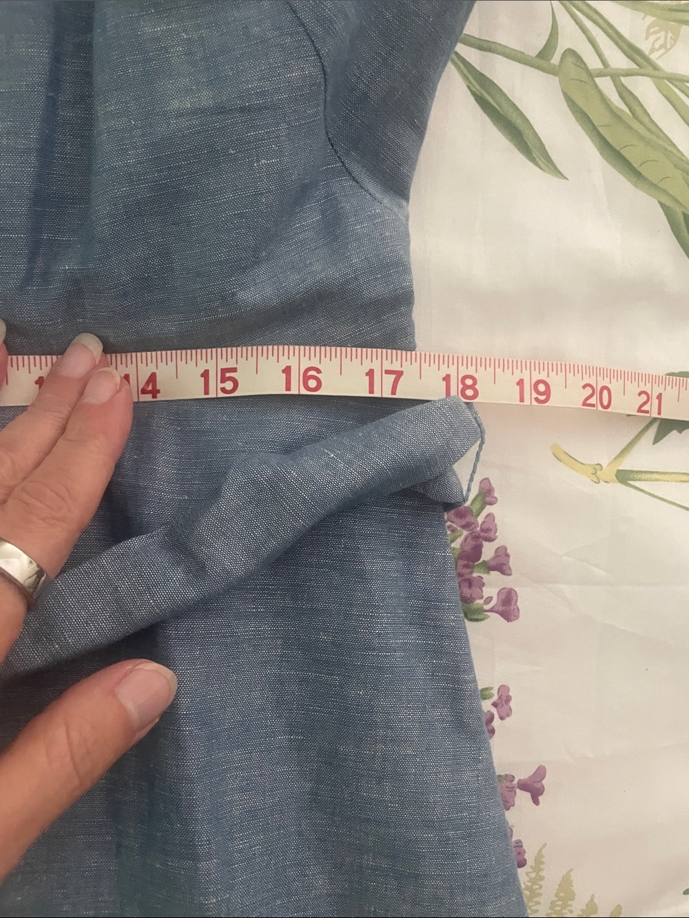 Ann Taylor Blue Sleeveless Linen Dress with Contrast Trim - Picture 4 of 9